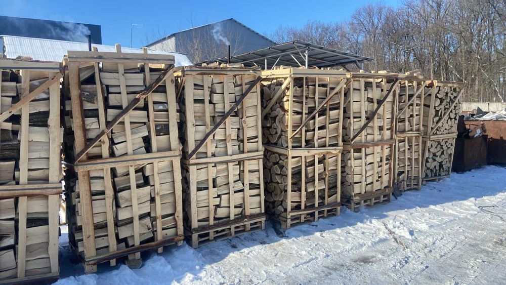 Руф нестро пілета пелета паливні брикети дрова