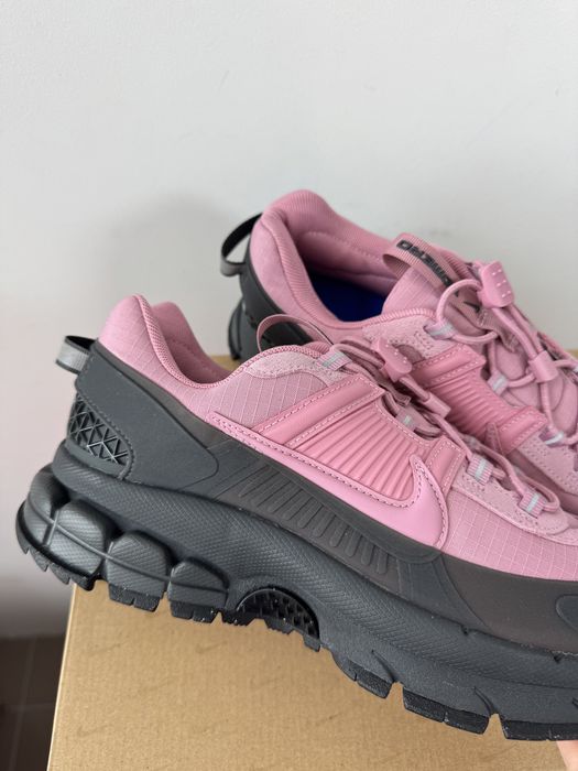Кросівки жіночі Nike Zoom Vomero Roam Pink HQ2181-003