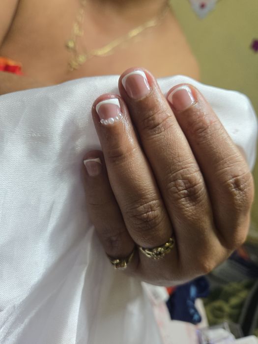 Manicure e Pedicure64840534832387121