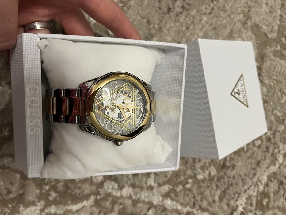 Zegarek Guess nowy z metką