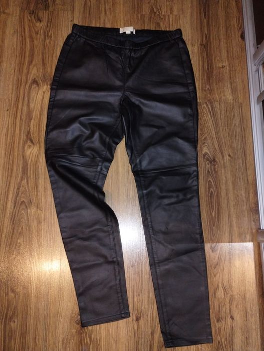 Spodnie Michael Kors. 40