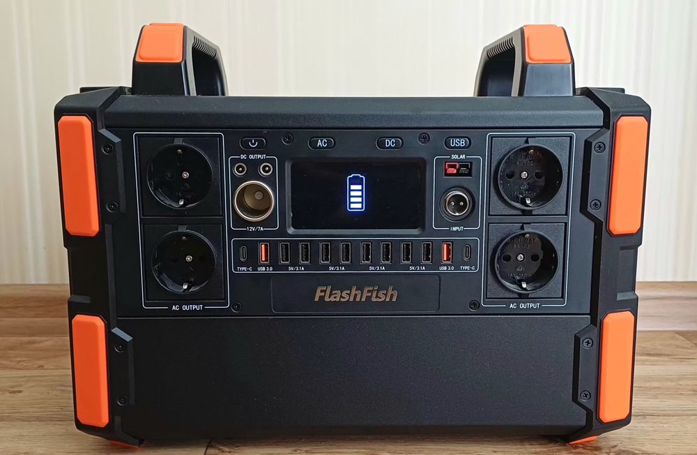 Зарядна станція FlashFish F132