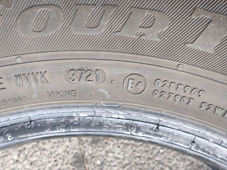 Opony Całoroczne 195/65R15 Viking Fourtech