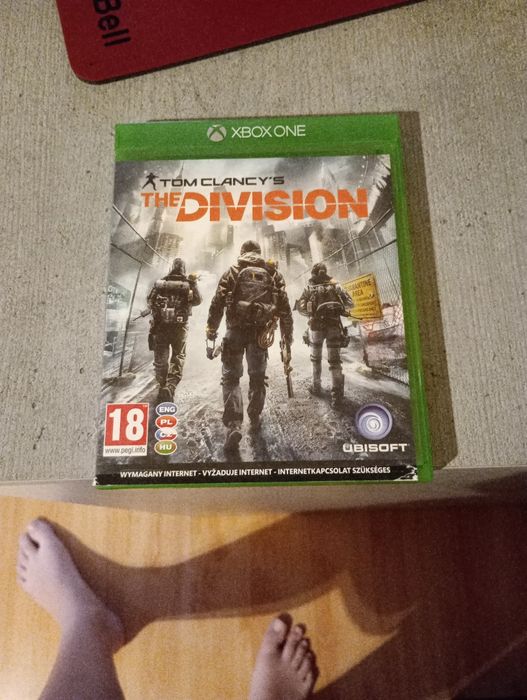 sprzedam gre stan bardzo dobry działa na konsolach Xbox one