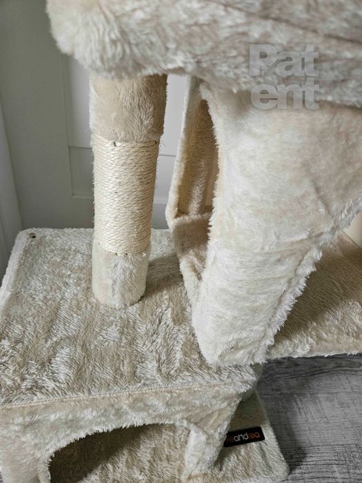 Drapak dla kota kompaktowy 67 cm beżowy domek słupek legowisko