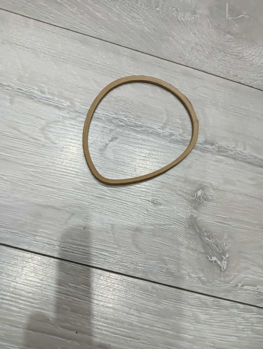 Pasek napędowy maszyny do szycia łucznik 466 , 451 itp.