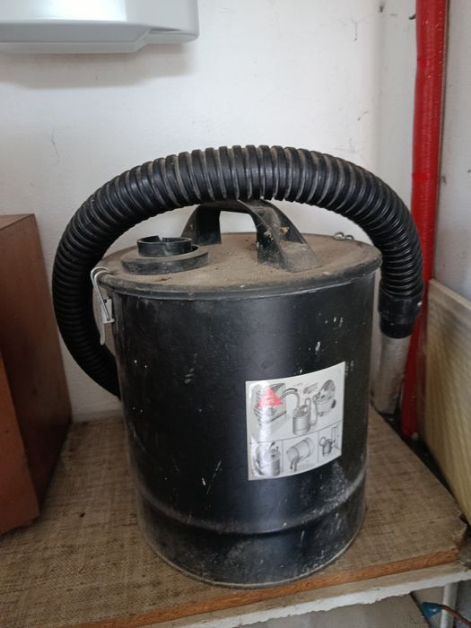 Separator do popiołu, kominka