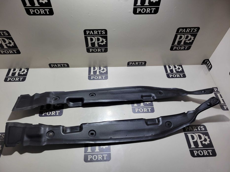 Уплотнитель ущільнювач крила дверь крыло Nissan Rogue t33 1.5 2021+