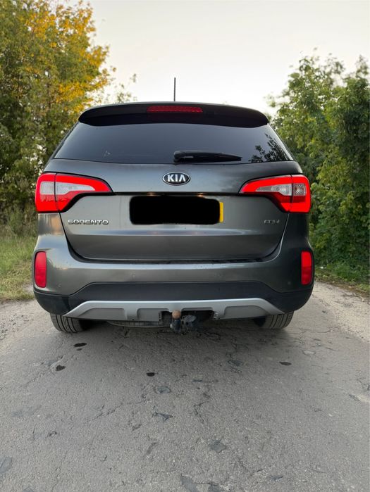 Авторозборка Бампер Ляда Дверка Kia Sorento XM рест 2012-2014 рік