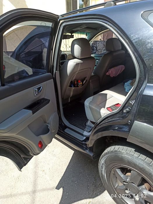 Автомобіль KIA sorento  2008