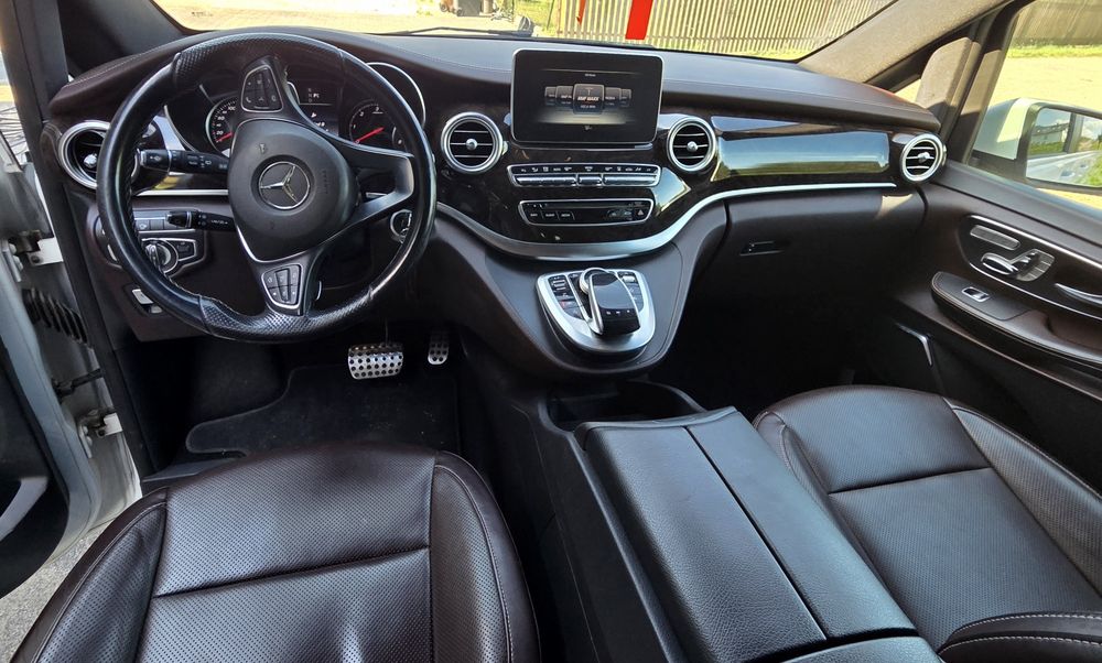 REZERWACJA Mercedes v klasa 250 extralong 4matic cesja