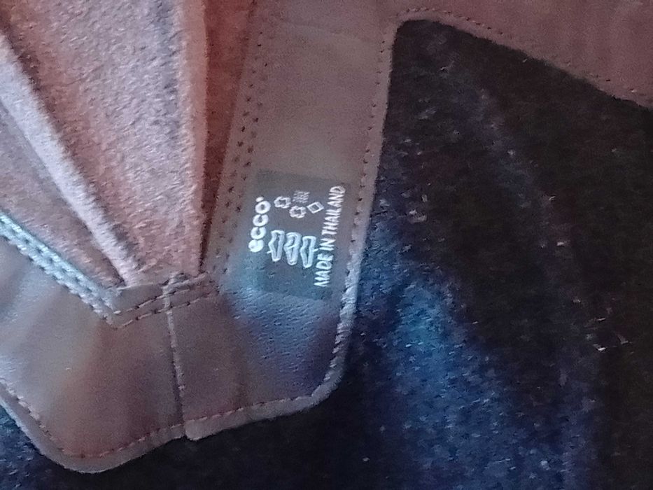 Fantastyczne czekoladowe kozaczki Ecco  rozmiar 37/ 24cm - bdb !!