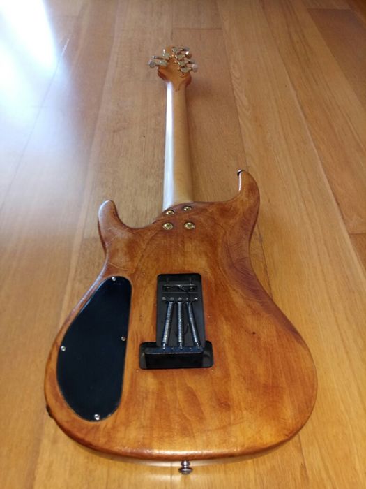 Guitarra eléctrica Aria Pro ll