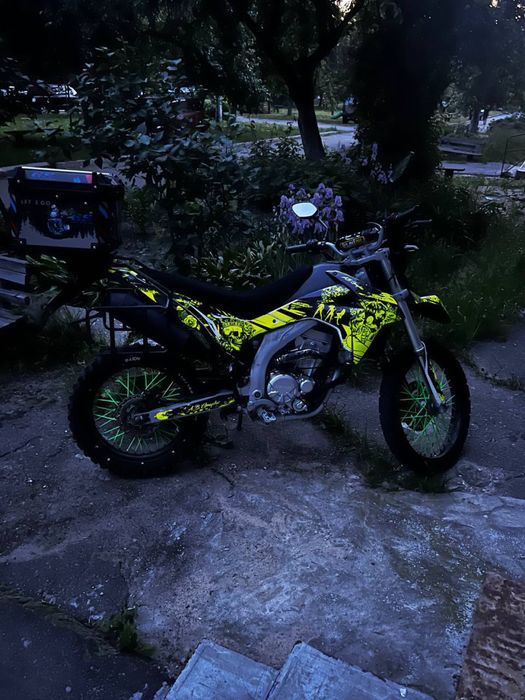 Продам Loncin 300