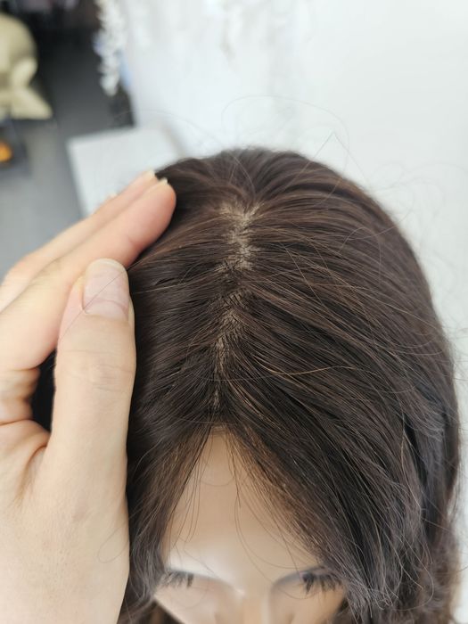 Tupet topper Klaudia fale imitacja skóry naturalny brąz duża baza pełne krycie  50 cm