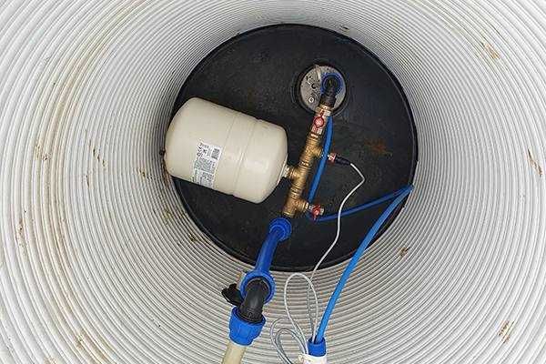 Ремонт скважин / Ремонт та заміна насосів, автоматики свердловин