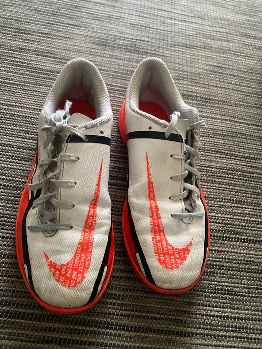 Ténis futsal criança Nike phantom