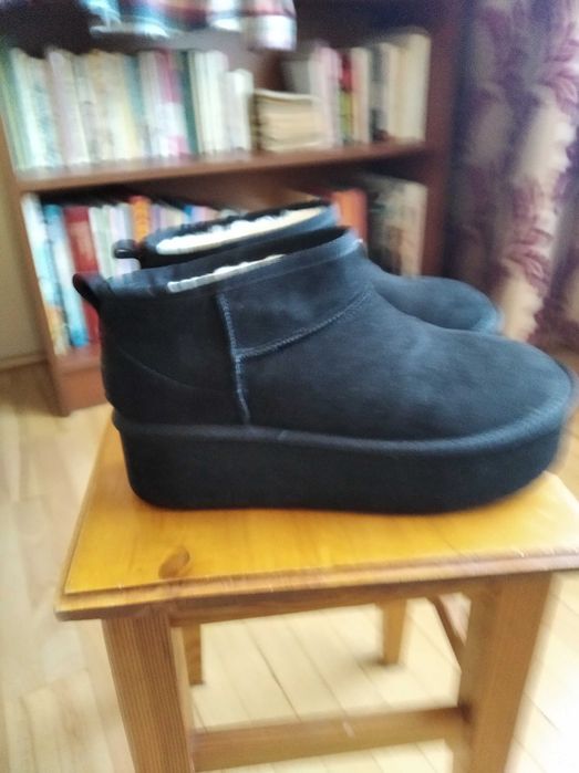 Sprzedam  botki damskie