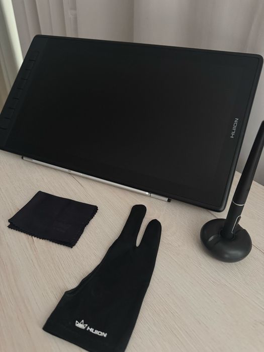 HUION Kamvas Pro 16 (2,5k)