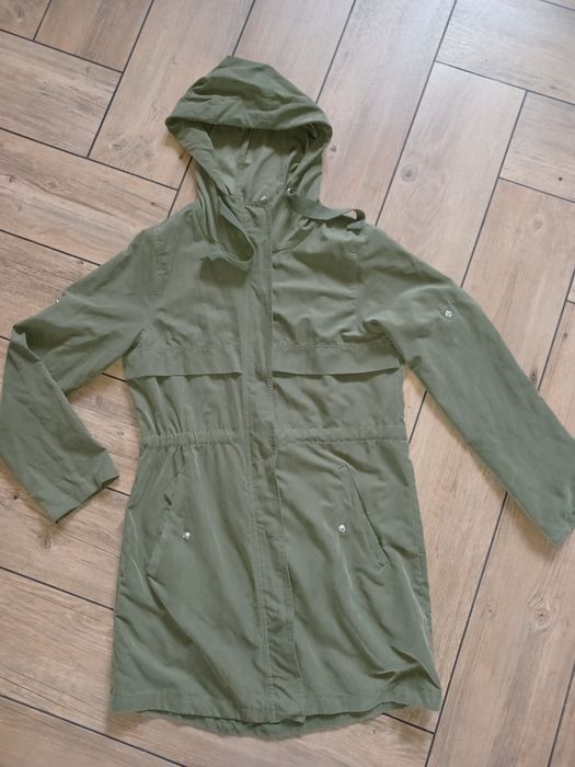 Damski płaszcz rozmiar M Cropp cienki