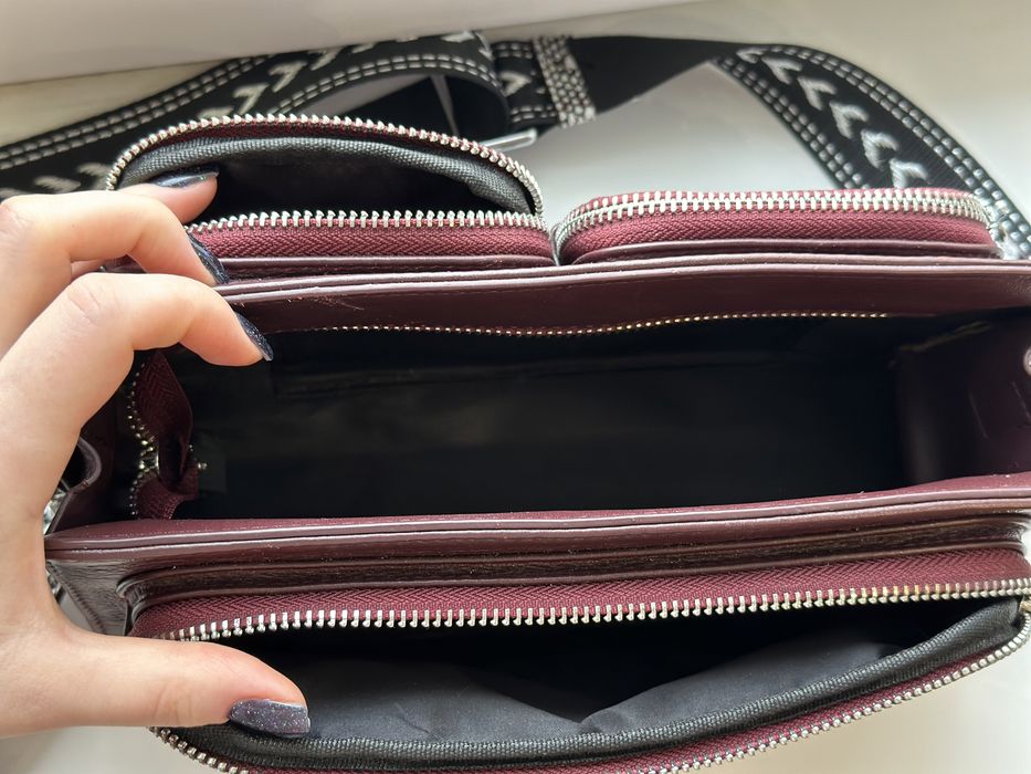 Шкіряна сумка- кросс боді