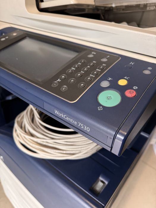 Impressora multifunções Xerox - c/ toners