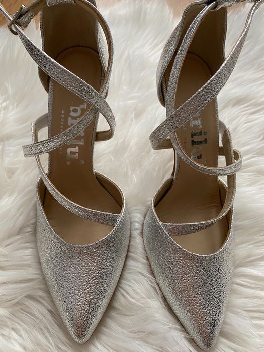 Srebrne wysokie szpilki BRILU