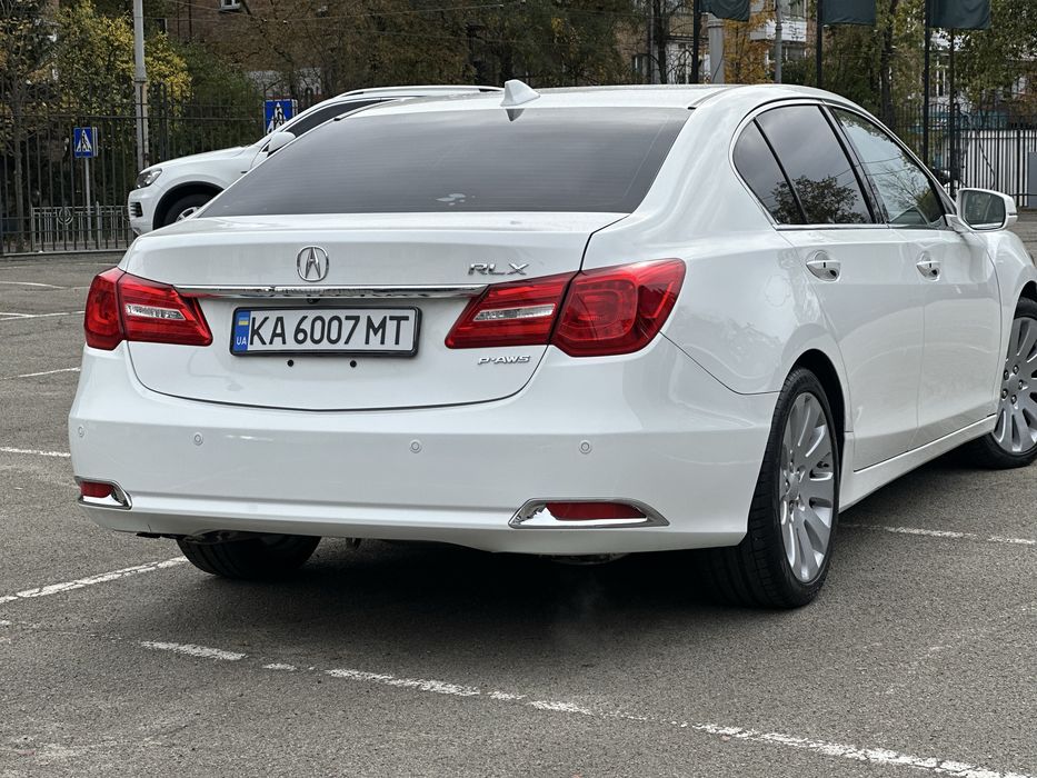 Продам Acuru RLX 2016