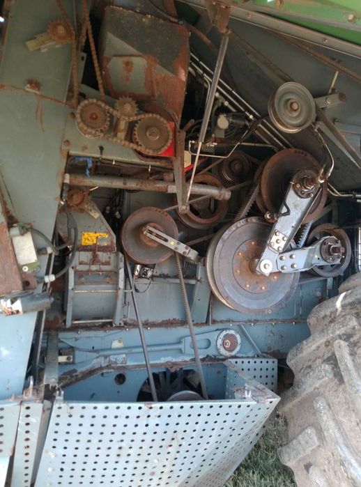 Комбайн Fendt 8350