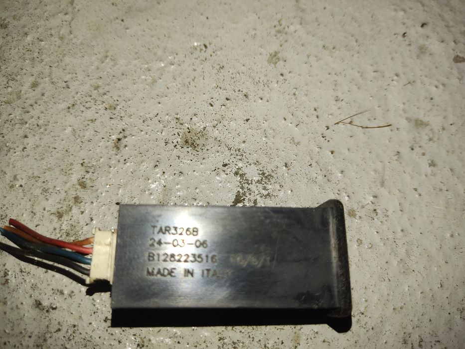 Centralka przełącznik benzyna gaz LPG Tartarini TAR326B