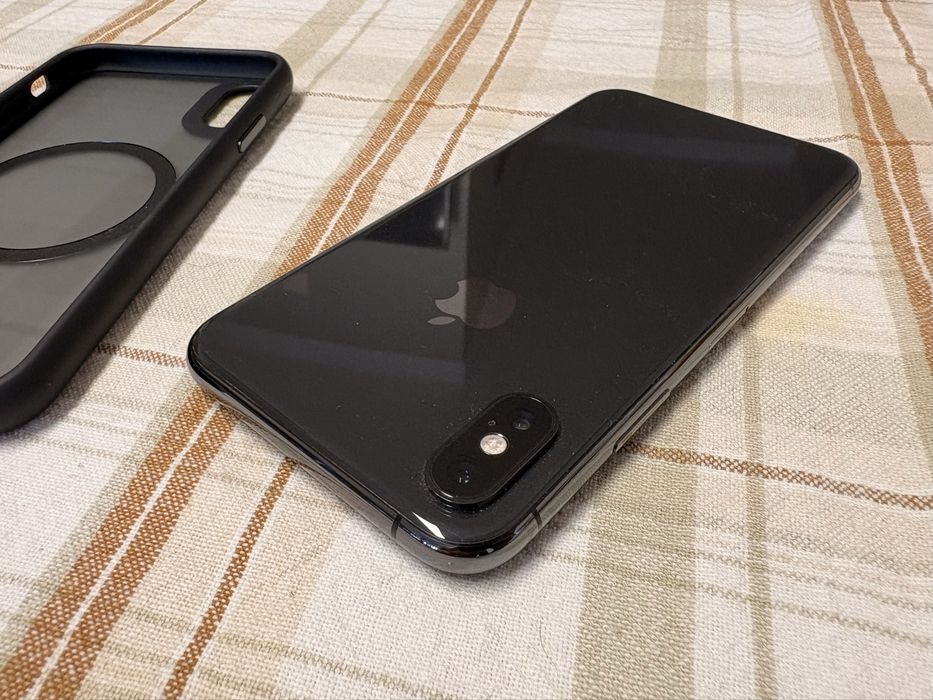 iPhone XS 64GB em excelente estado