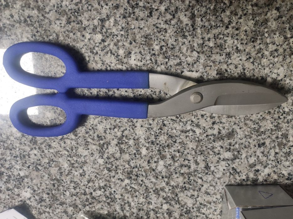 Tesoura cortar chapa