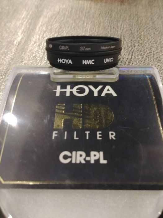 Filtr polaryzacyjny HOYA HD CIR-PL 37mm + gratis