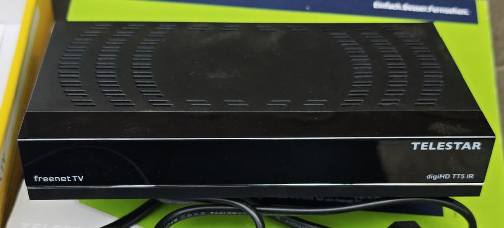 Dekoder odbiornik Telestar dihiHD TT5 IR  DVB-T2