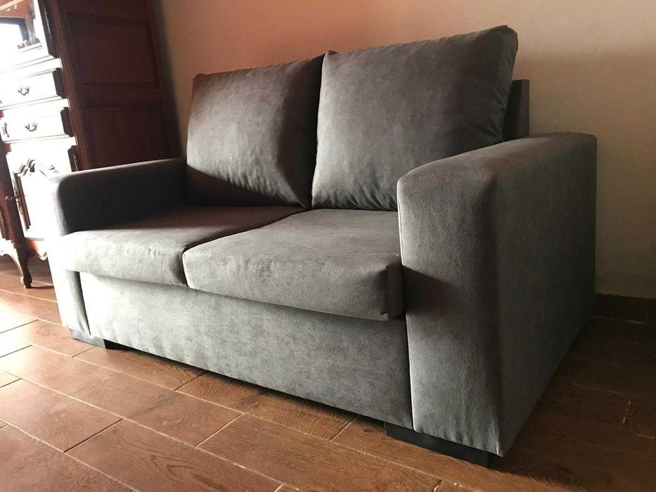Sofá 2 lugares 1.60x0.82