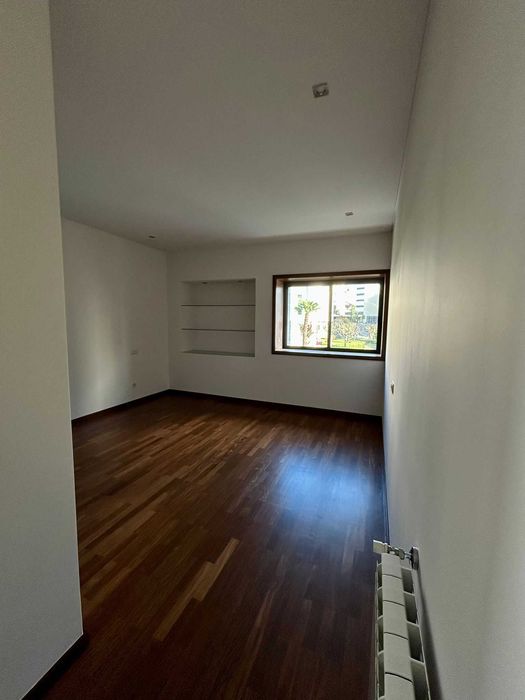 Apartamento T3 com garagem em Paços de Ferreira