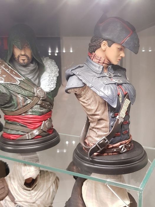 FIGURKA assassins creed popiersie