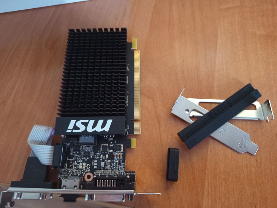 Видеокарта NVIDIA Geforce GT710
2 GB DDR3