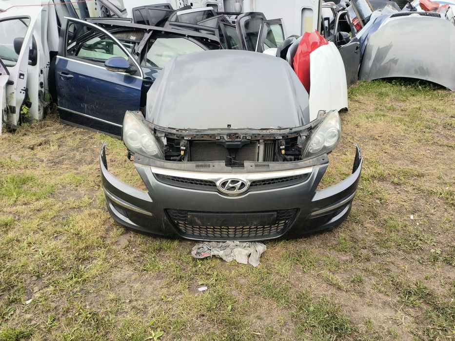 Hyundai i30 kombi zderzak przedni przód