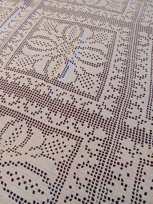 Colcha de renda manual