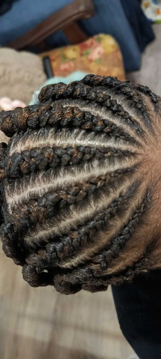 Colocação de tranças e mega hair