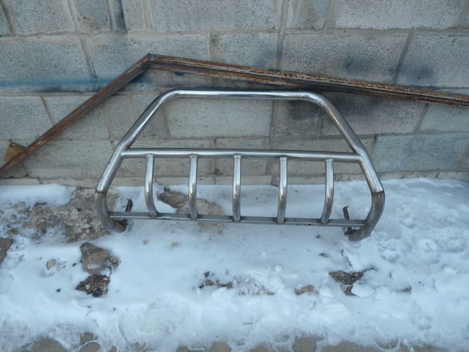 кенгурятник нива