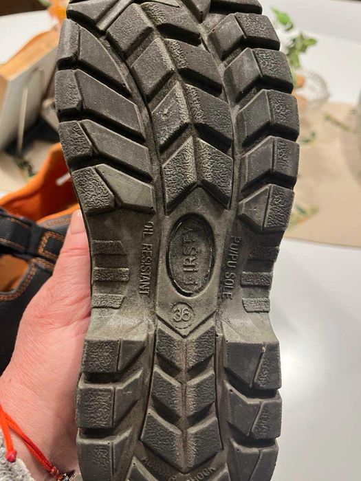 Рабочие туфли Firsty