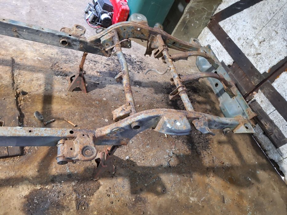 Rama grand vitara 5 drzwi