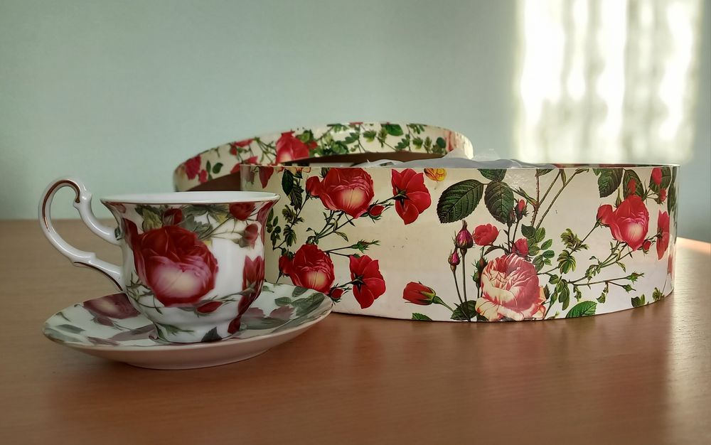 Порцеляновий кавовий набір фірми ELLEGI