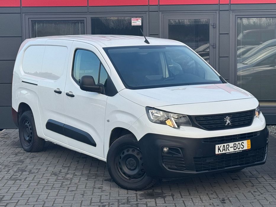 Peugeot Partner  Peugeot Partner 1.5 Diesel 130 Km kamera,klima