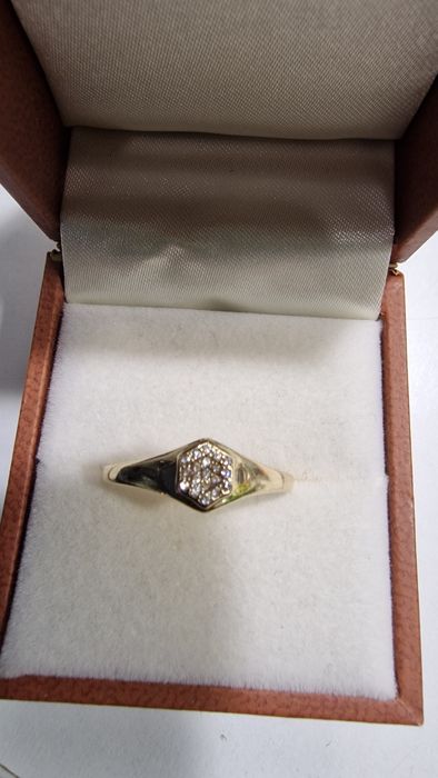 ZŁOTY pierścionek 14K pr.585 rozm.21 Komis Czeladź