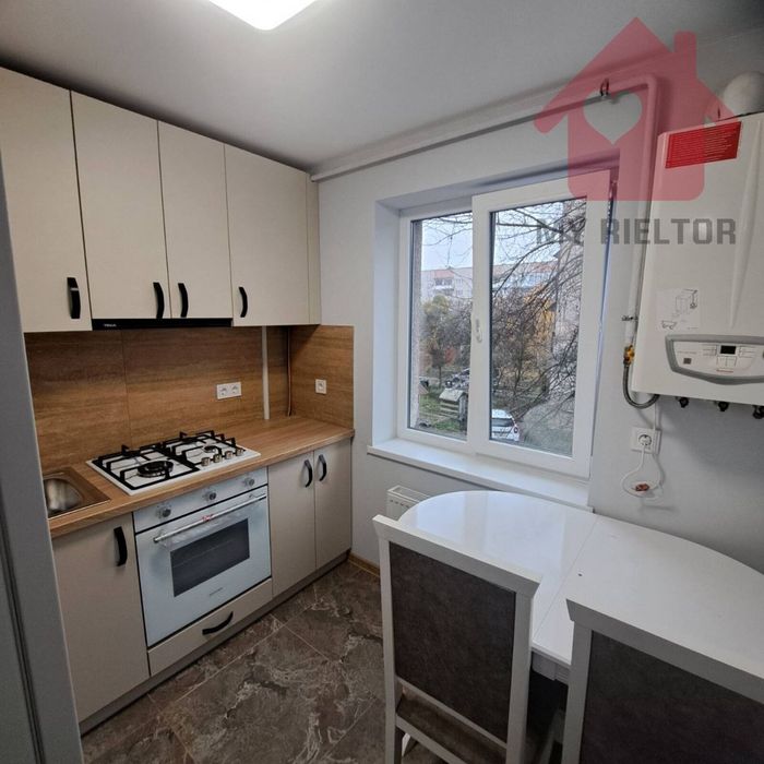 Продаж двокімнатної квартири м.Чоп