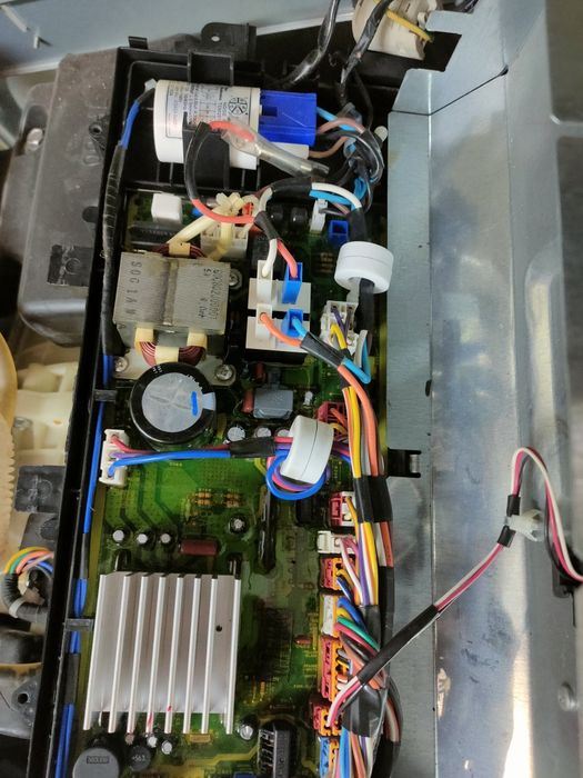 Стиральная машина по запчастям Panasonic 147vb2