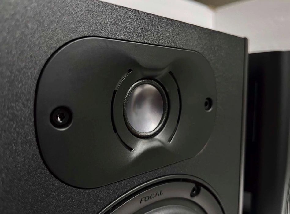 Colunas Focal 65 Evo